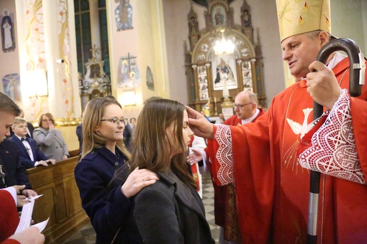 Bierzmowanie w Porąbce Uszewskiej