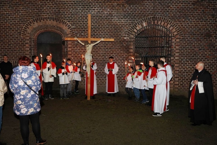 Droga Krzyżowa ulicami Głogowa