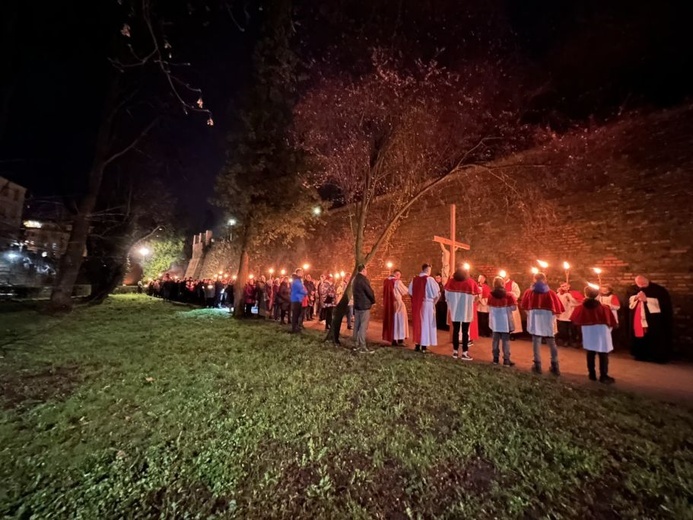 Droga Krzyżowa ulicami Głogowa