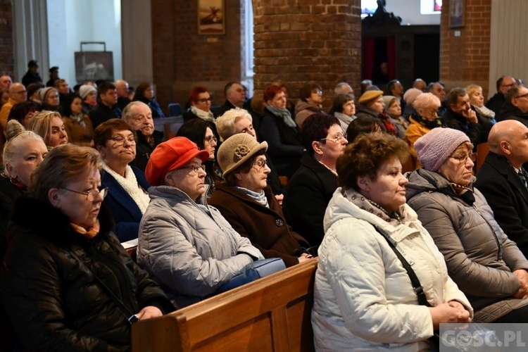 W kolegiacie odbyła się uroczystość instalacji Głogowskiej Kapituły Kanoników