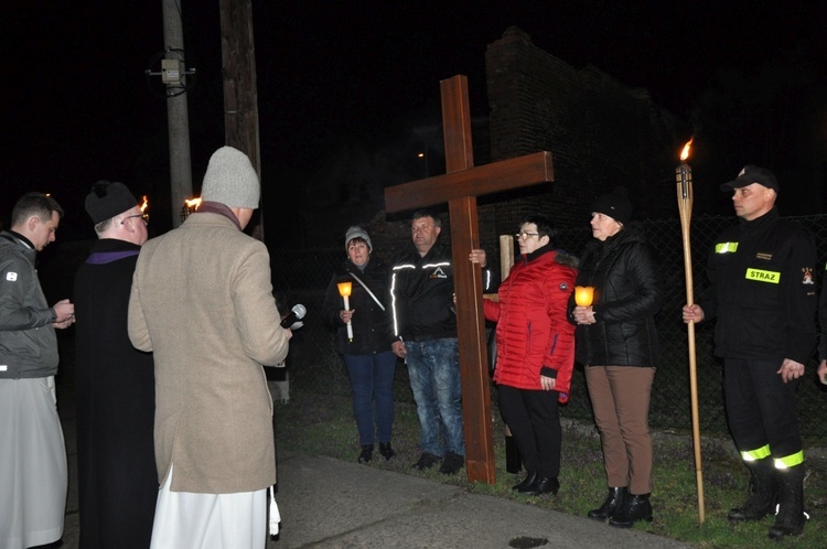 Jubileuszowa Droga Krzyżowa w Sławikowie