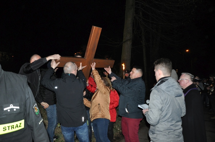 Jubileuszowa Droga Krzyżowa w Sławikowie