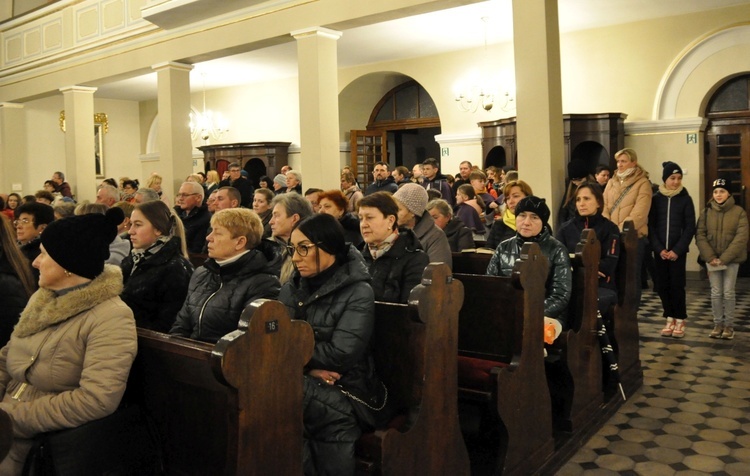 Jubileuszowa Droga Krzyżowa w Sławikowie