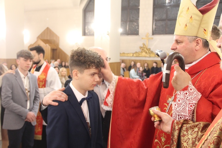 Bierzmowanie w Wielogłowach