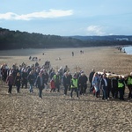 Z krzyżem na gdańskiej plaży 