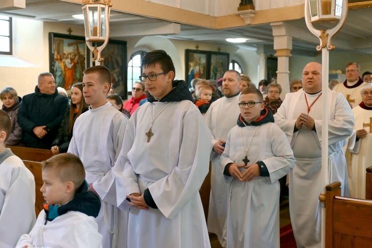 Poświęcenie ołtarza w Długopolu Górnym