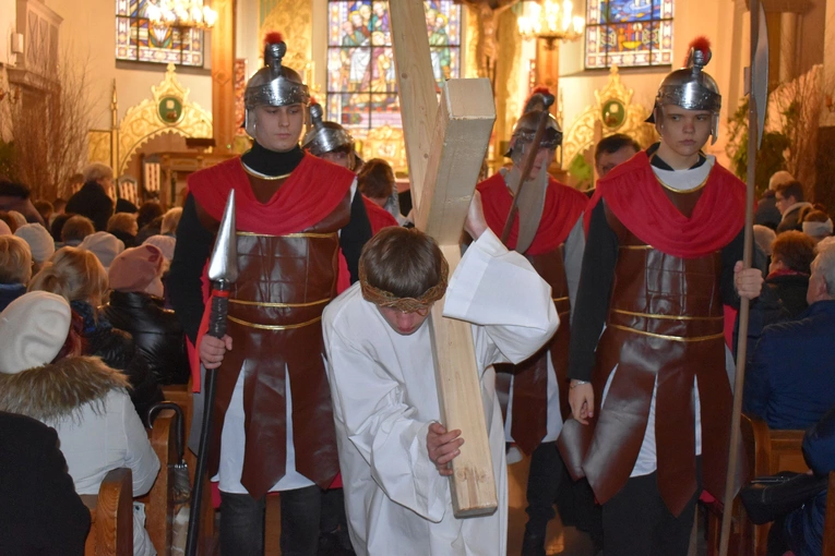 Misterium pasyjne w Połczynie-Zdroju