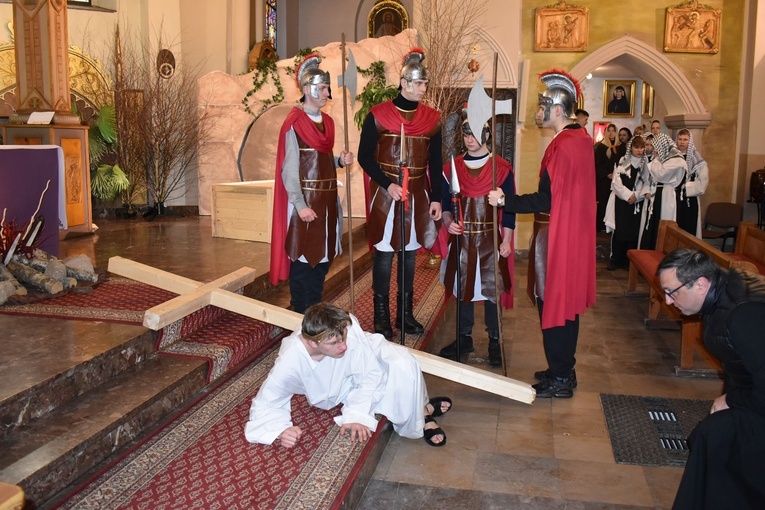 Misterium pasyjne w Połczynie-Zdroju