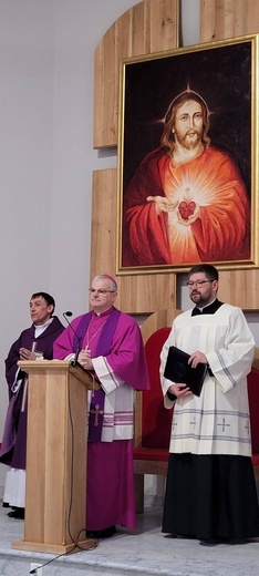 Ząbkowice Śl. Z wizytacją u pallotynów