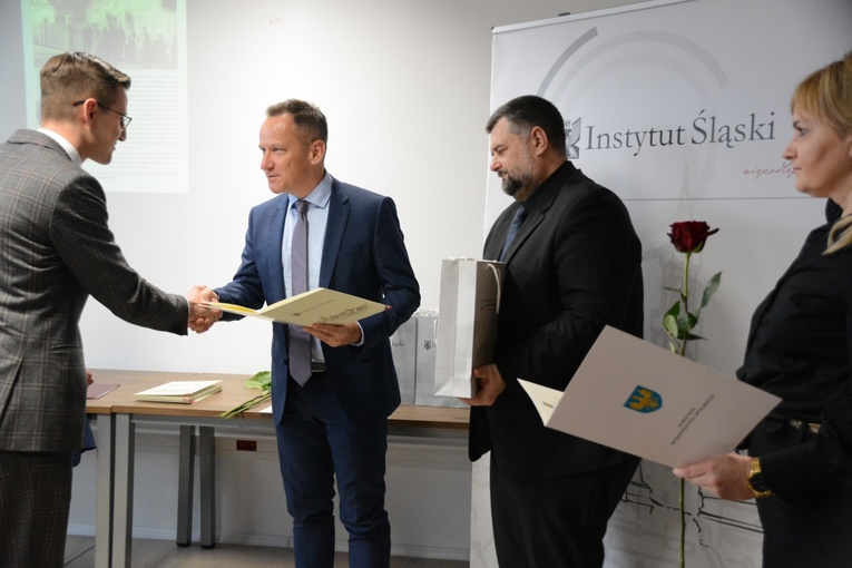 Wręczenie nagrody Wawrzynków