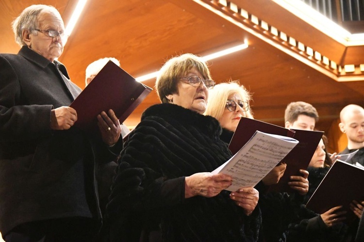 Zielona Góra. Koncert muzyki pasyjnej