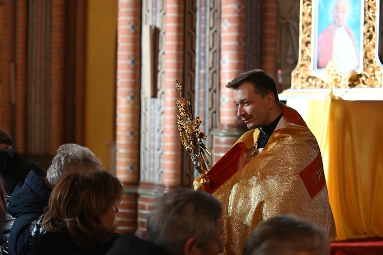 Bielawa. Zawierzyli się św. Janowi Pawłowi II