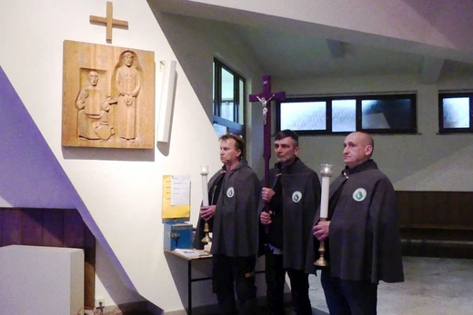 Golgota Jasnogórska z Caritas w Bielsku-Białej Aleksandrowicach