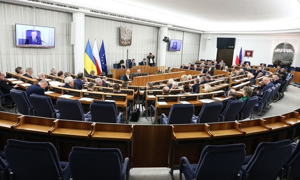 Senat upamiętnił Szare Szeregi w 80. rocznicę Akcji pod Arsenałem