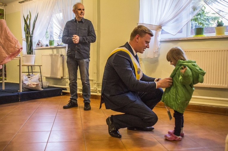 Kurtki od rycerskiej braci