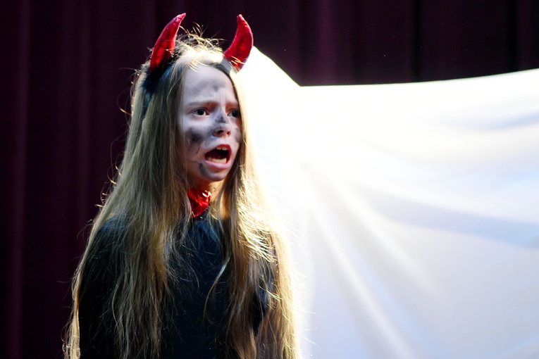 XIII Przegląd Teatrów Szkolnych Szkół Podstawowych Stowarzyszenia Przyjaciół Szkół Katolickich