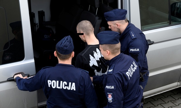 Prokuratura: Marcin W. podejrzany o podwójne zabójstwo, nie przyznał się do zarzutów