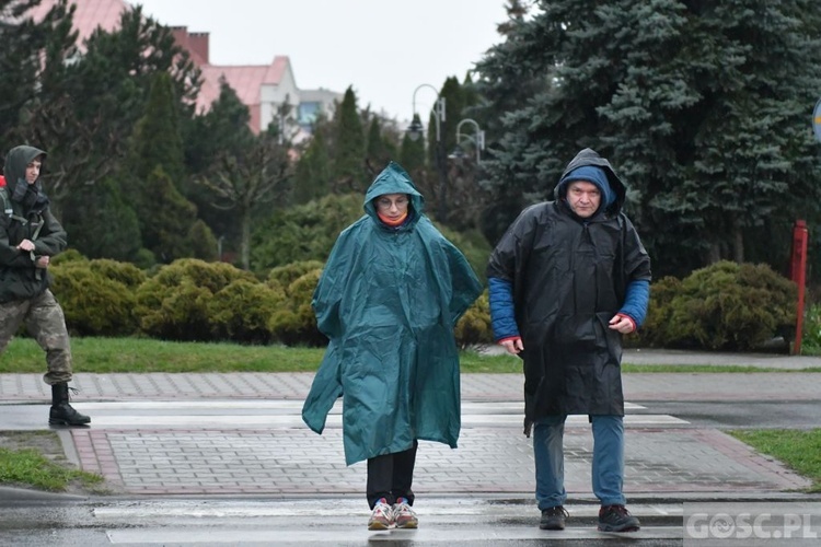 Świebodzin. Ekstremalna Droga Krzyżowa rozpoczęta