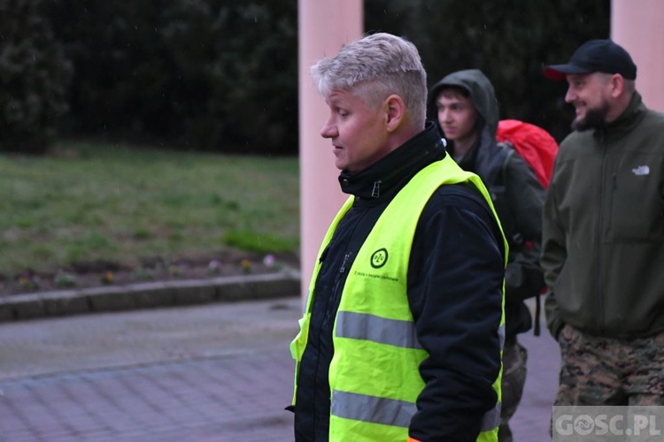 Świebodzin. Ekstremalna Droga Krzyżowa rozpoczęta