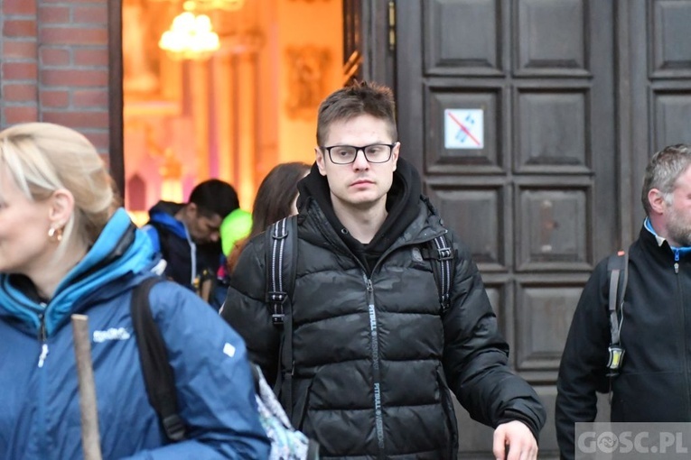 Świebodzin. Ekstremalna Droga Krzyżowa rozpoczęta