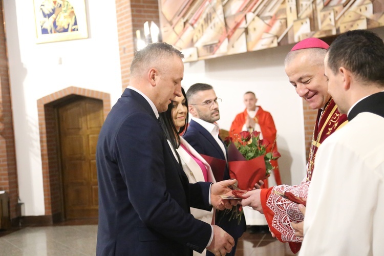 Bierzmowanie w par. pw. Miłosierdzia Bożego w Brzesku