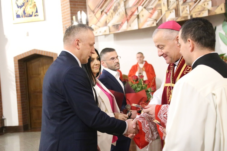 Bierzmowanie w par. pw. Miłosierdzia Bożego w Brzesku