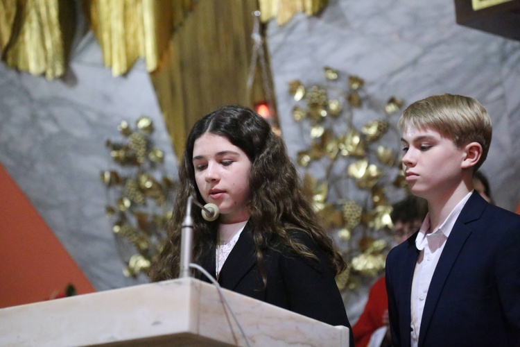 Bierzmowanie w par. pw. św. Jakuba w Brzesku