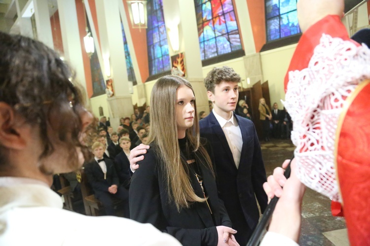 Bierzmowanie w par. pw. św. Jakuba w Brzesku