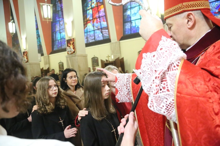 Bierzmowanie w par. pw. św. Jakuba w Brzesku