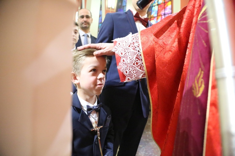 Bierzmowanie w par. pw. św. Jakuba w Brzesku