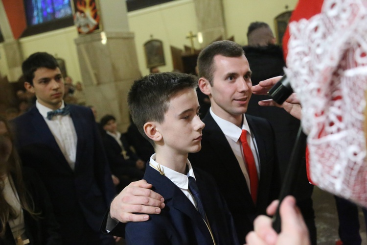 Bierzmowanie w par. pw. św. Jakuba w Brzesku