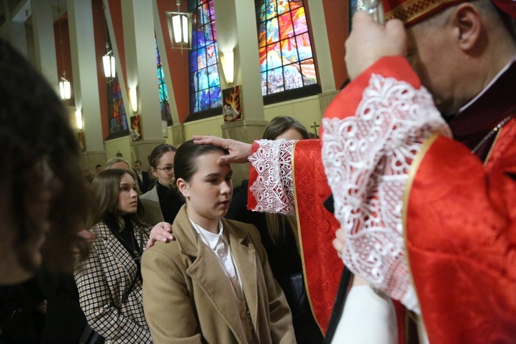 Bierzmowanie w par. pw. św. Jakuba w Brzesku