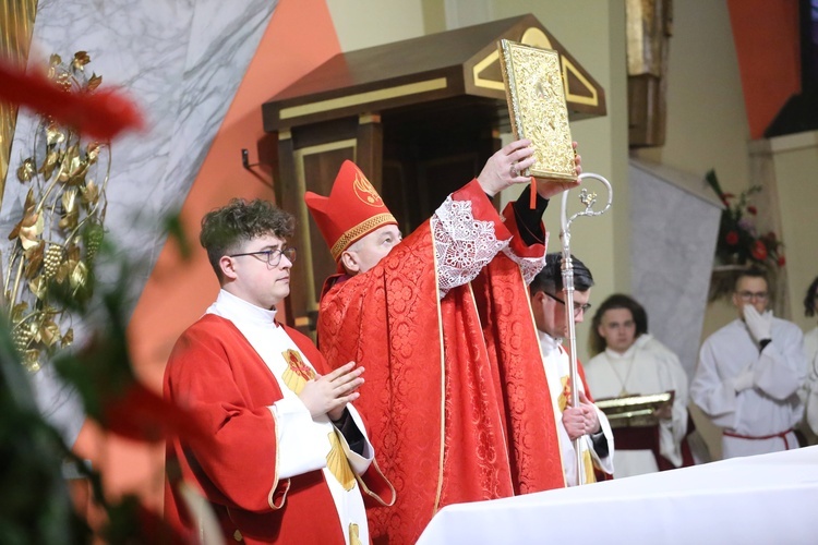 Bierzmowanie w par. pw. św. Jakuba w Brzesku