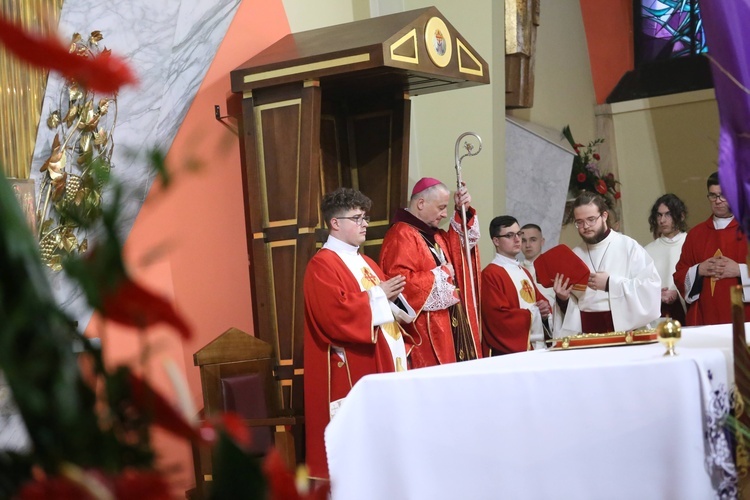 Bierzmowanie w par. pw. św. Jakuba w Brzesku