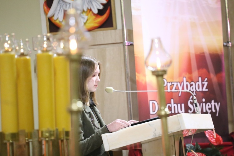 Bierzmowanie w par. pw. św. Jakuba w Brzesku