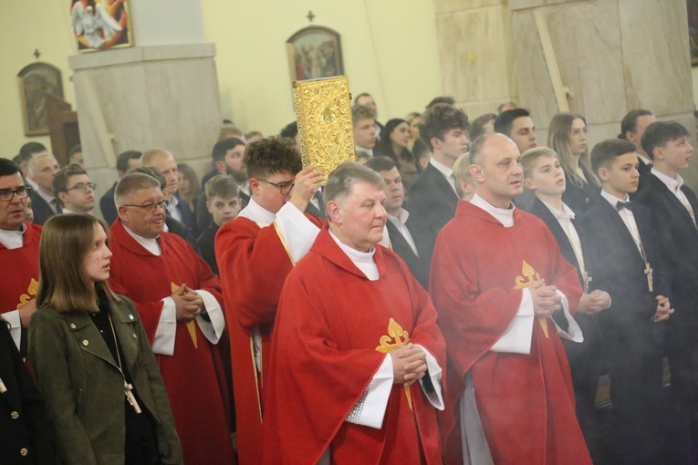 Bierzmowanie w par. pw. św. Jakuba w Brzesku