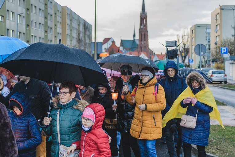 Bielawa. Droga Krzyżowa z Janem Pawłem II