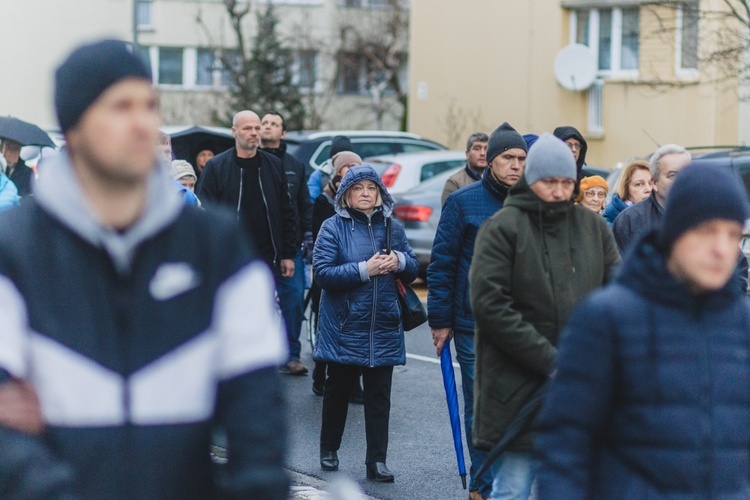 Bielawa. Droga Krzyżowa z Janem Pawłem II