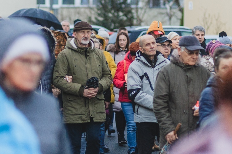 Bielawa. Droga Krzyżowa z Janem Pawłem II