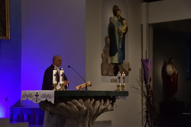 Ekstremalna Droga Krzyżowa - z Matemblewa na Kalwarię Wejherowską