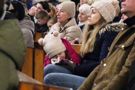 Z Leszczyn na Złote Łany - Miejska Droga Krzyżowa w Bielsku-Białej 2023