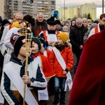 Wałbrzych. Miejska Droga Krzyżowa w parafii Podwyższenia Krzyża Świętego