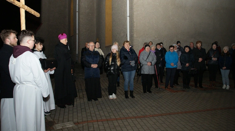 Łagiewniki. Droga Krzyżowa do trzech krzyży