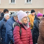 Ząbkowice Śl. Miejska Droga Krzyżowa ze św. Jadwigą i św. Janem Pawłem II 