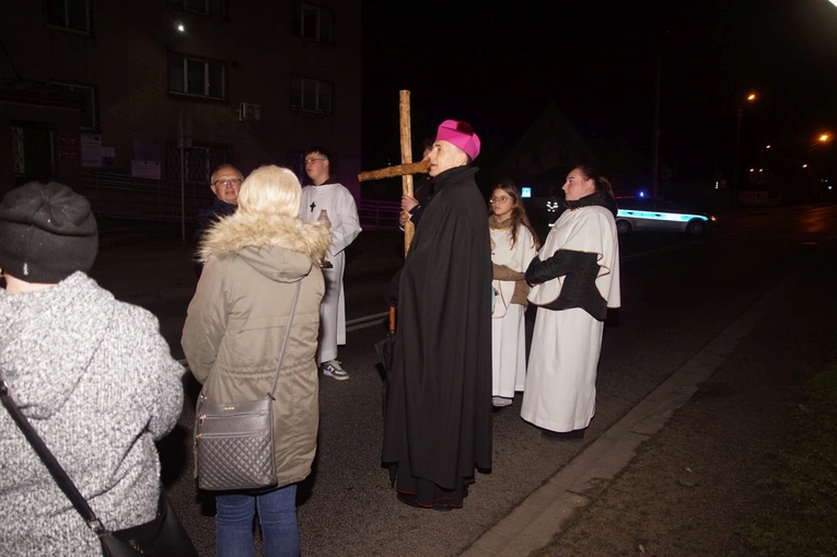Łagiewniki. Droga Krzyżowa do trzech krzyży