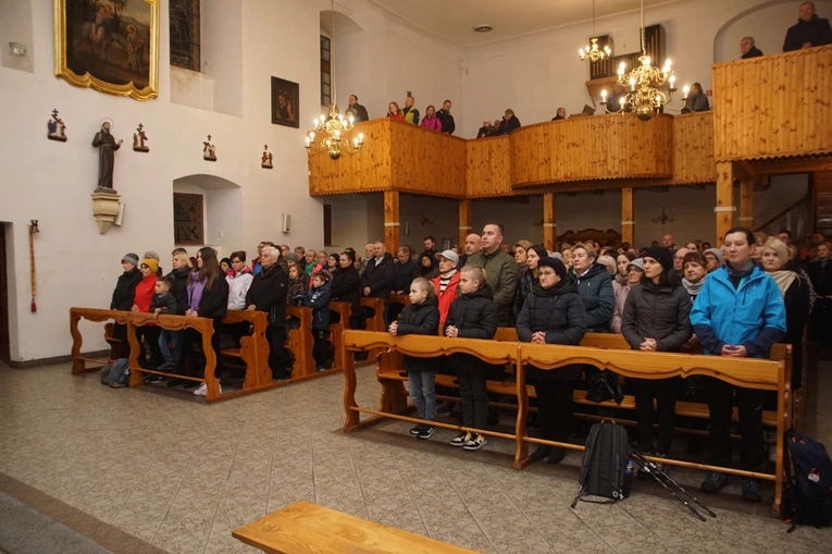 Łagiewniki. Droga Krzyżowa do trzech krzyży