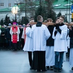 Krzyżu święty, nade wszystko... Droga Krzyżowa ulicami Gocławia