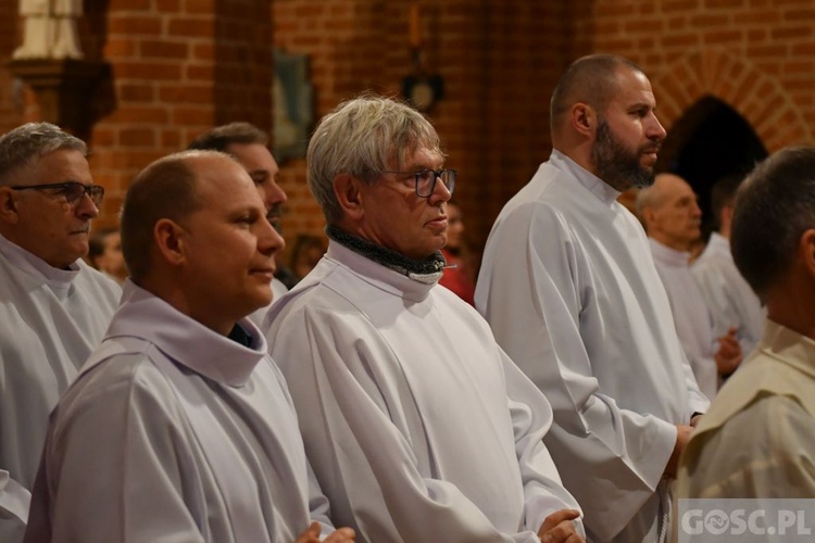 Nasza diecezja ma nowych nadzwyczajnych szafarzy Komunii Świętej