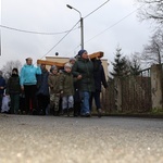 Walim. Droga Krzyżowa od kościoła do kościoła