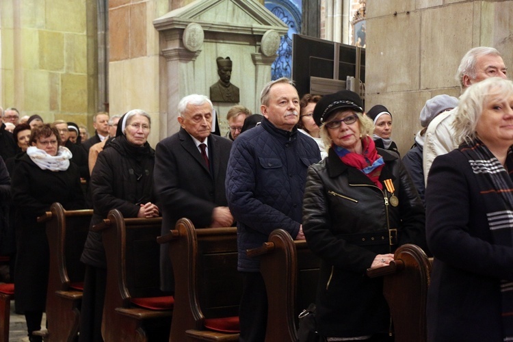 Jubileusz 40-lecia kapłaństwa abp. Józefa Kupnego